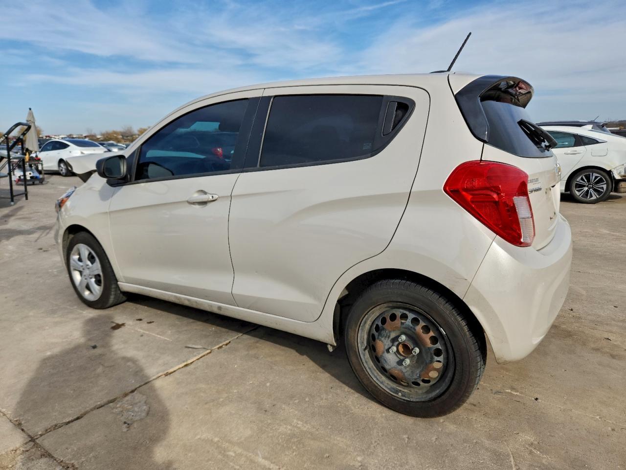 2019 CHEVROLET Spark