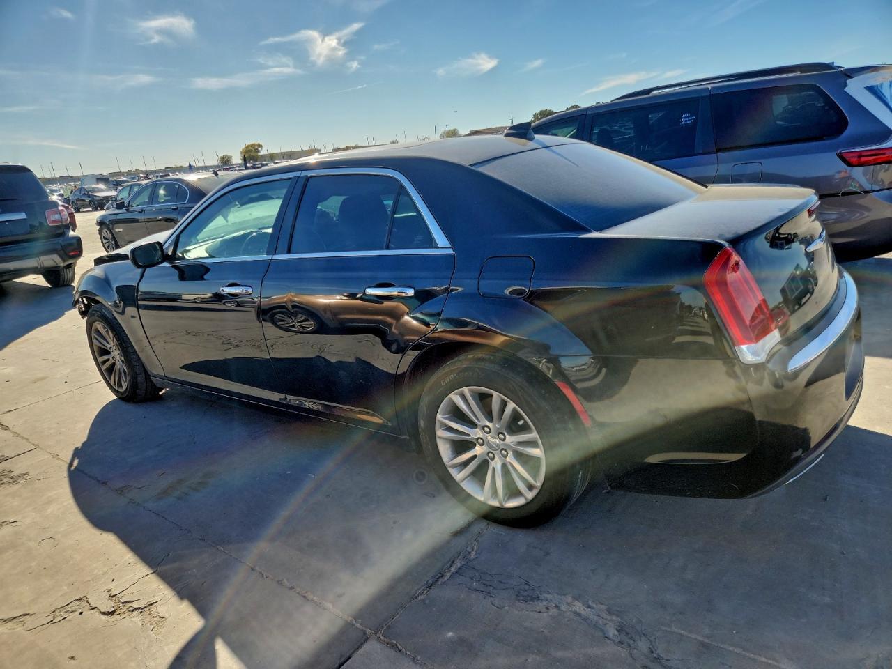2016 CHRYSLER 300