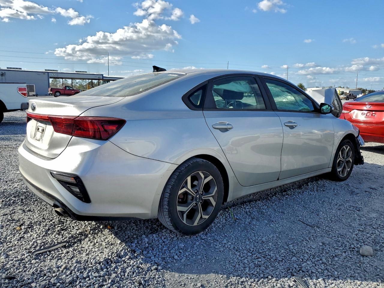 2019 KIA FORTE