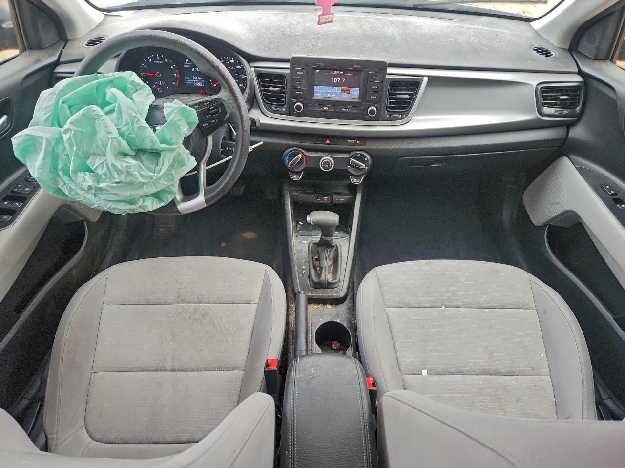 2019 KIA RIO