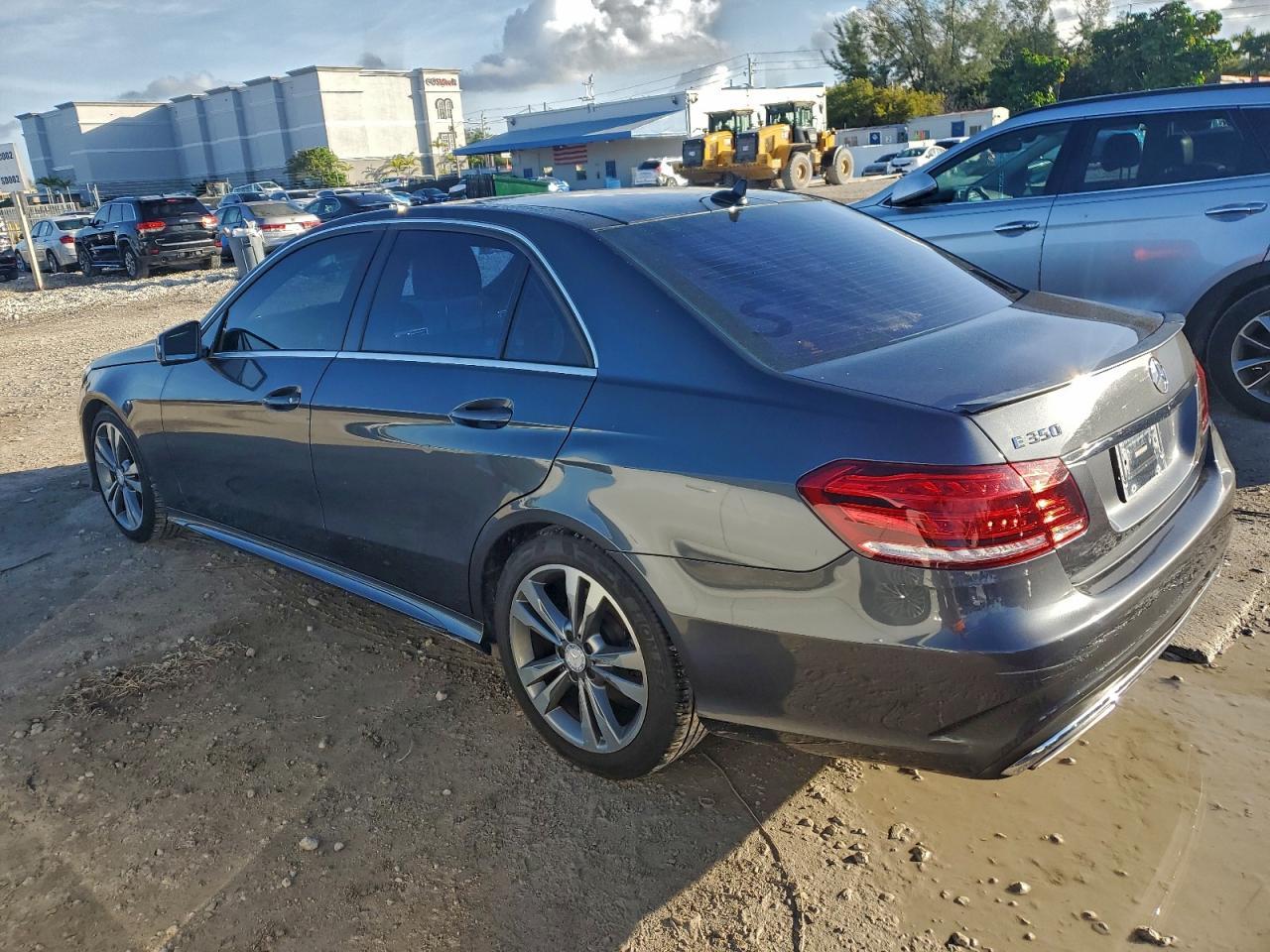 2015 MERCEDES-BENZ E-Class