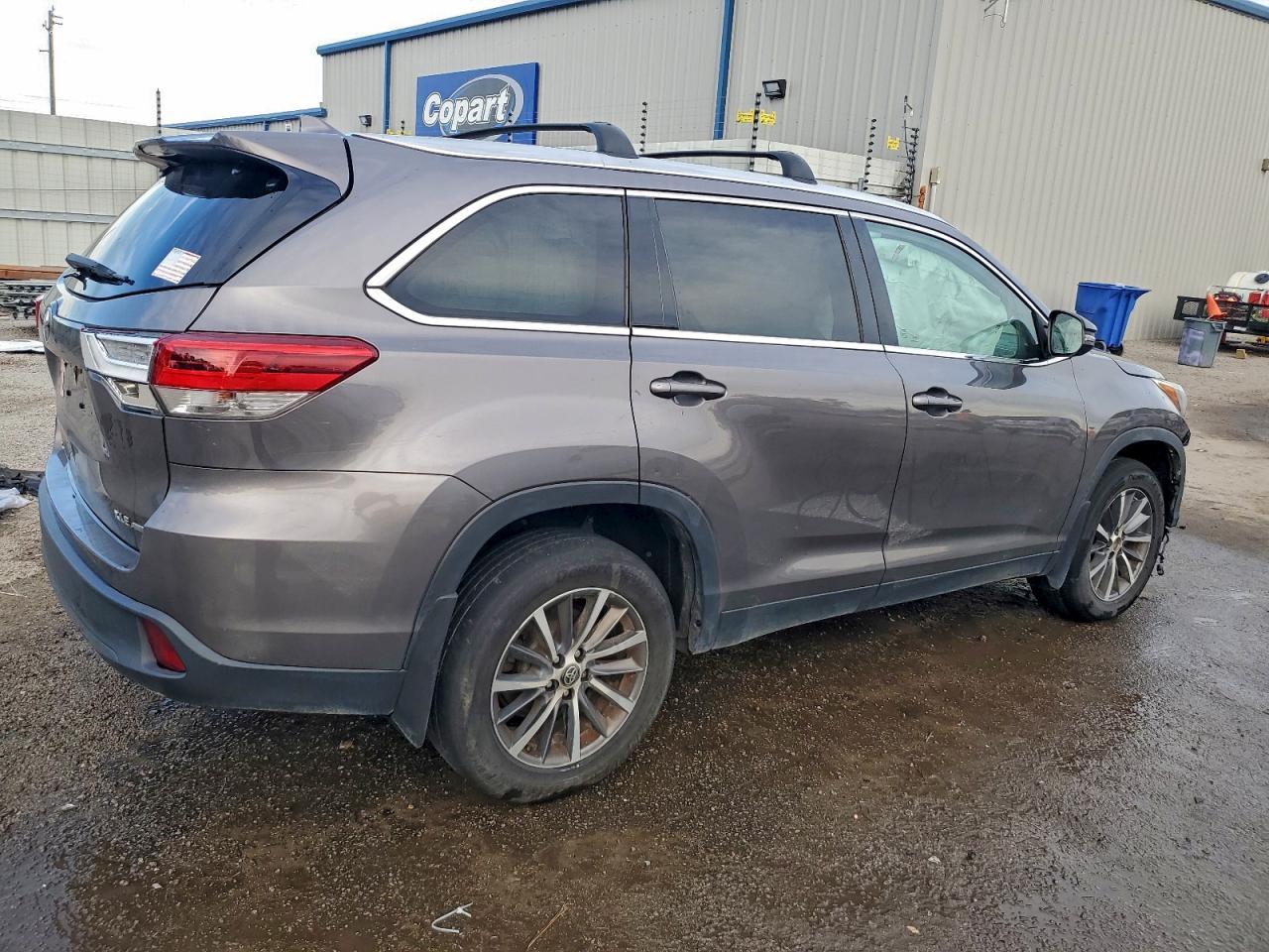 2019 TOYOTA HIGHLANDER
