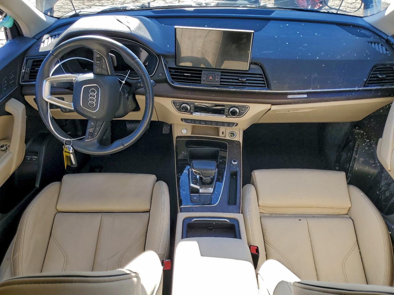2022 AUDI Q5
