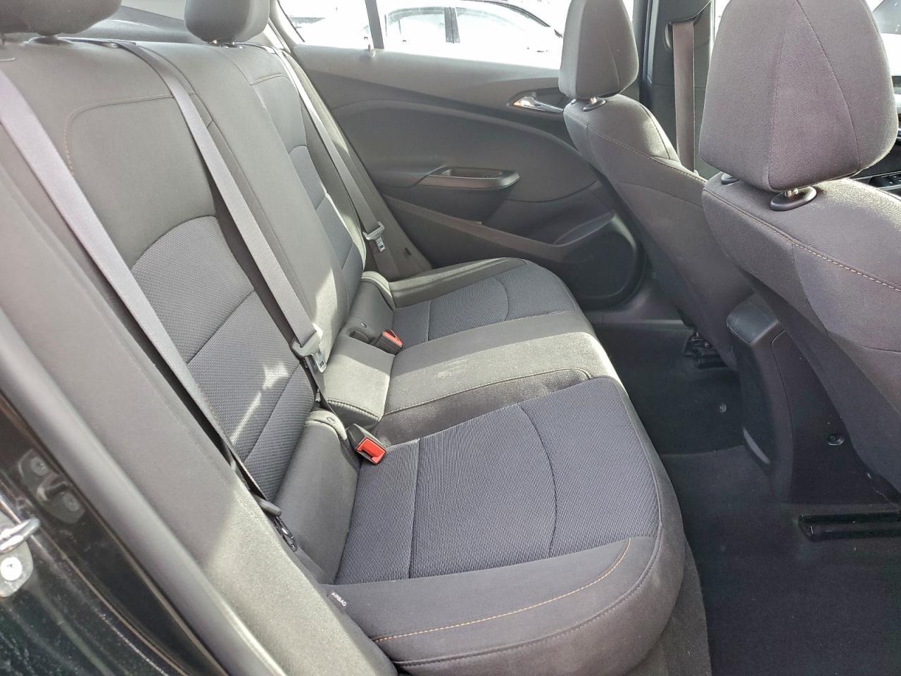 2017 CHEVROLET CRUZE