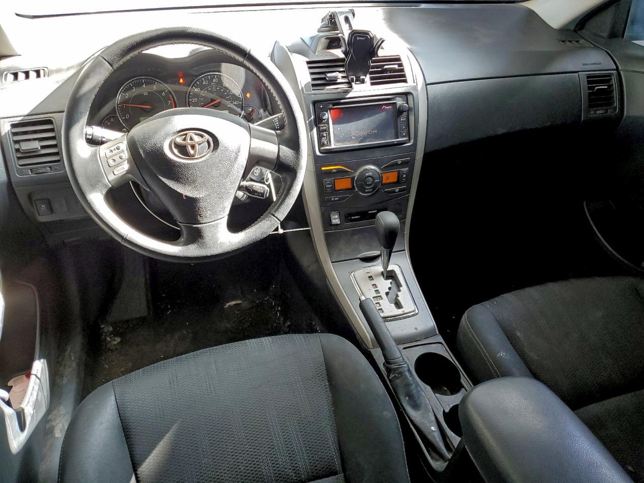 2013 TOYOTA COROLLA