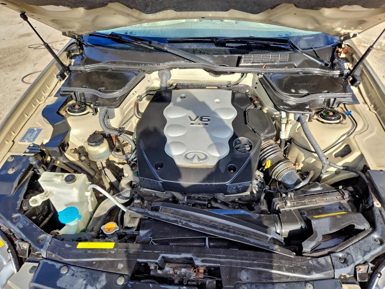 2005 INFINITI FX35