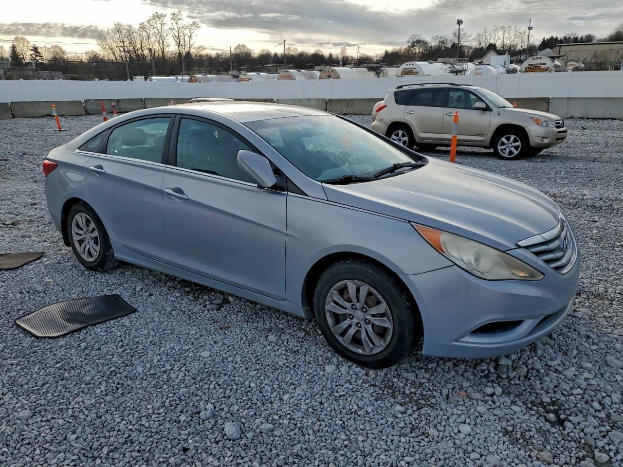 2011 HYUNDAI SONATA