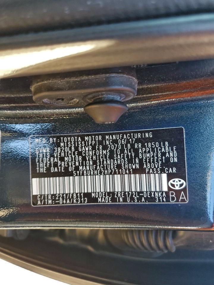 2017 TOYOTA COROLLA
