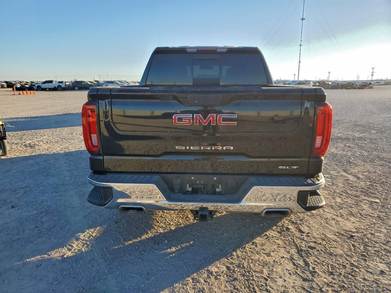 2021 GMC Sierra