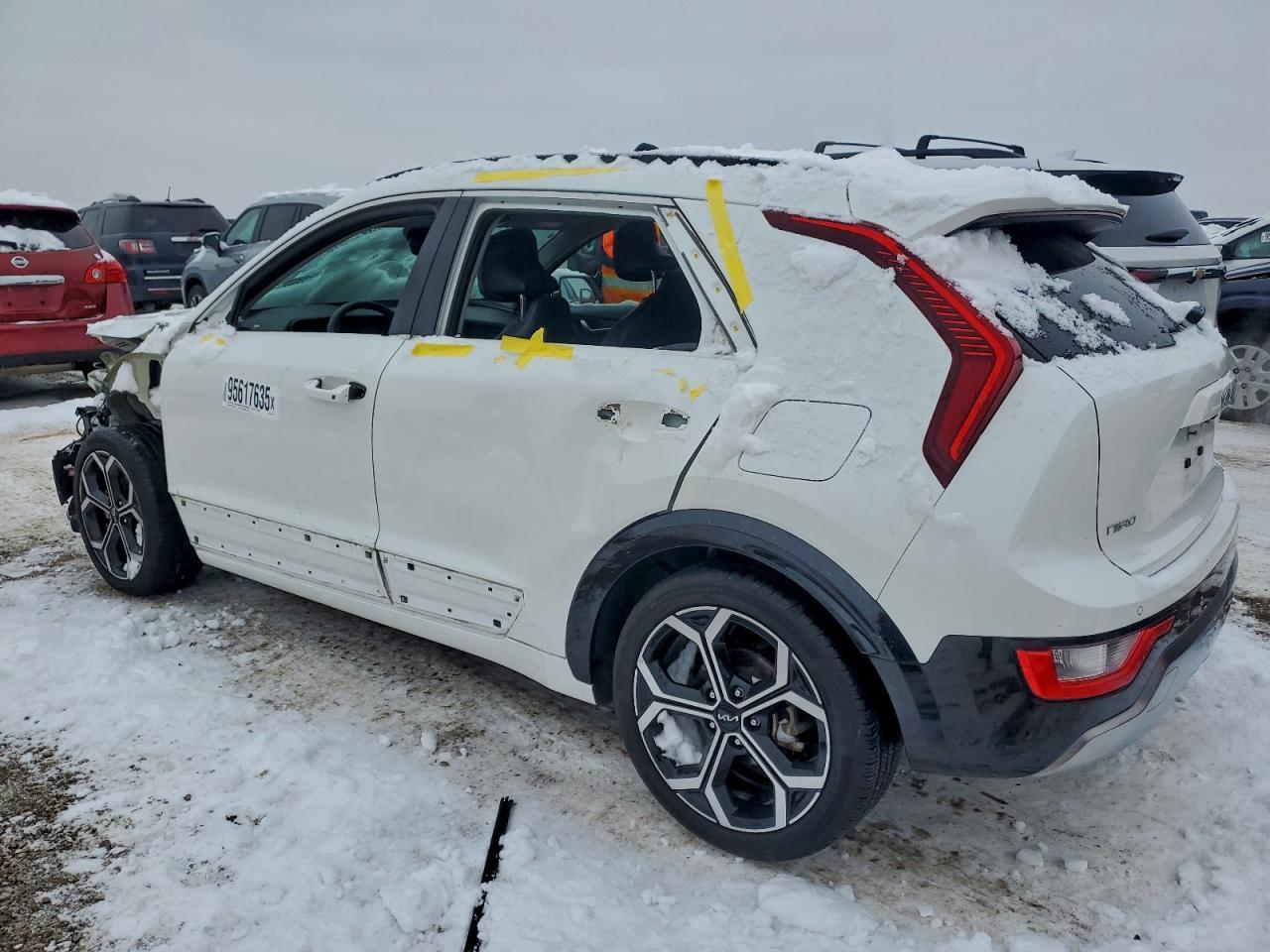 2023 KIA Niro