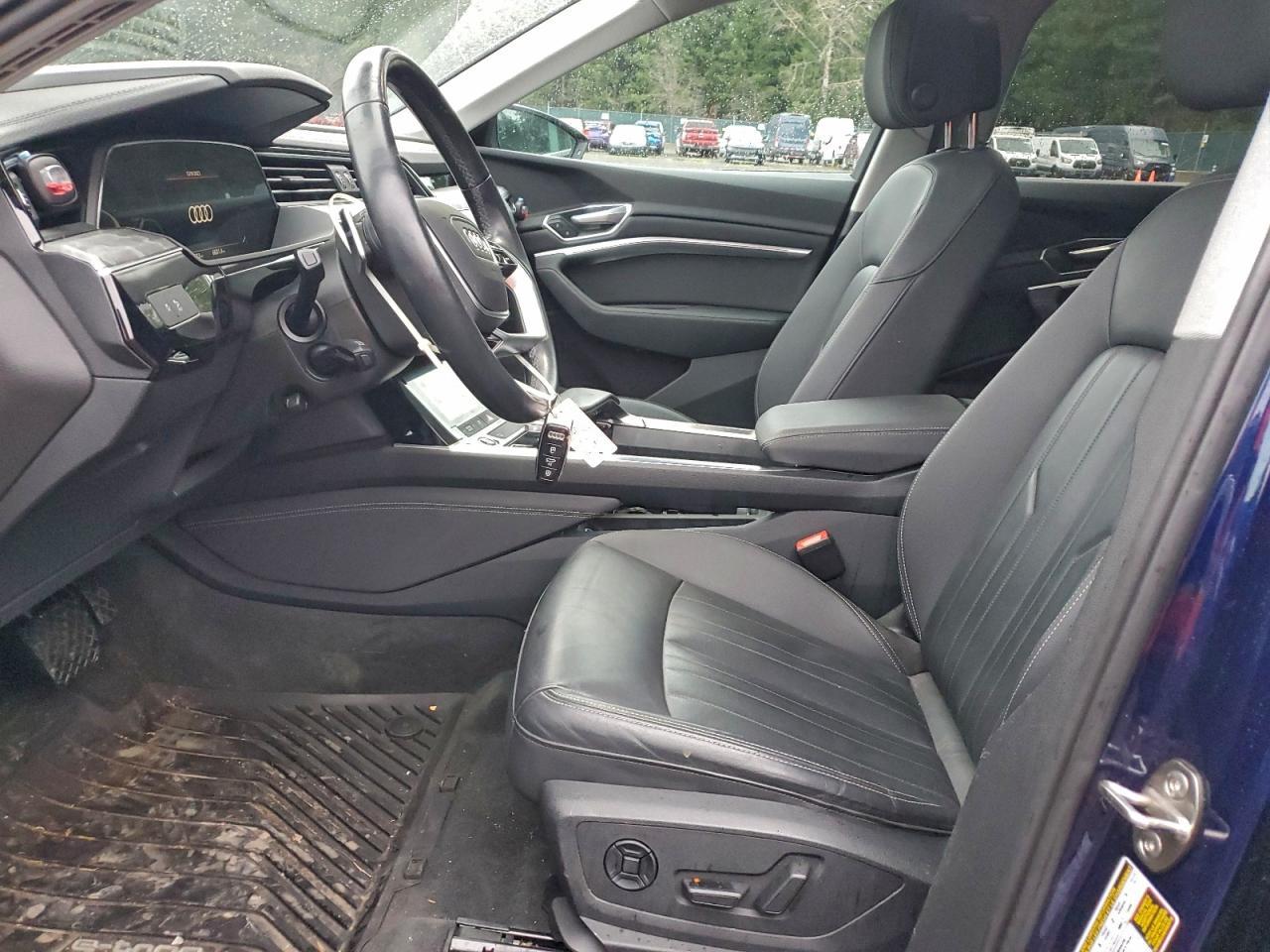 2021 AUDI E-TRON