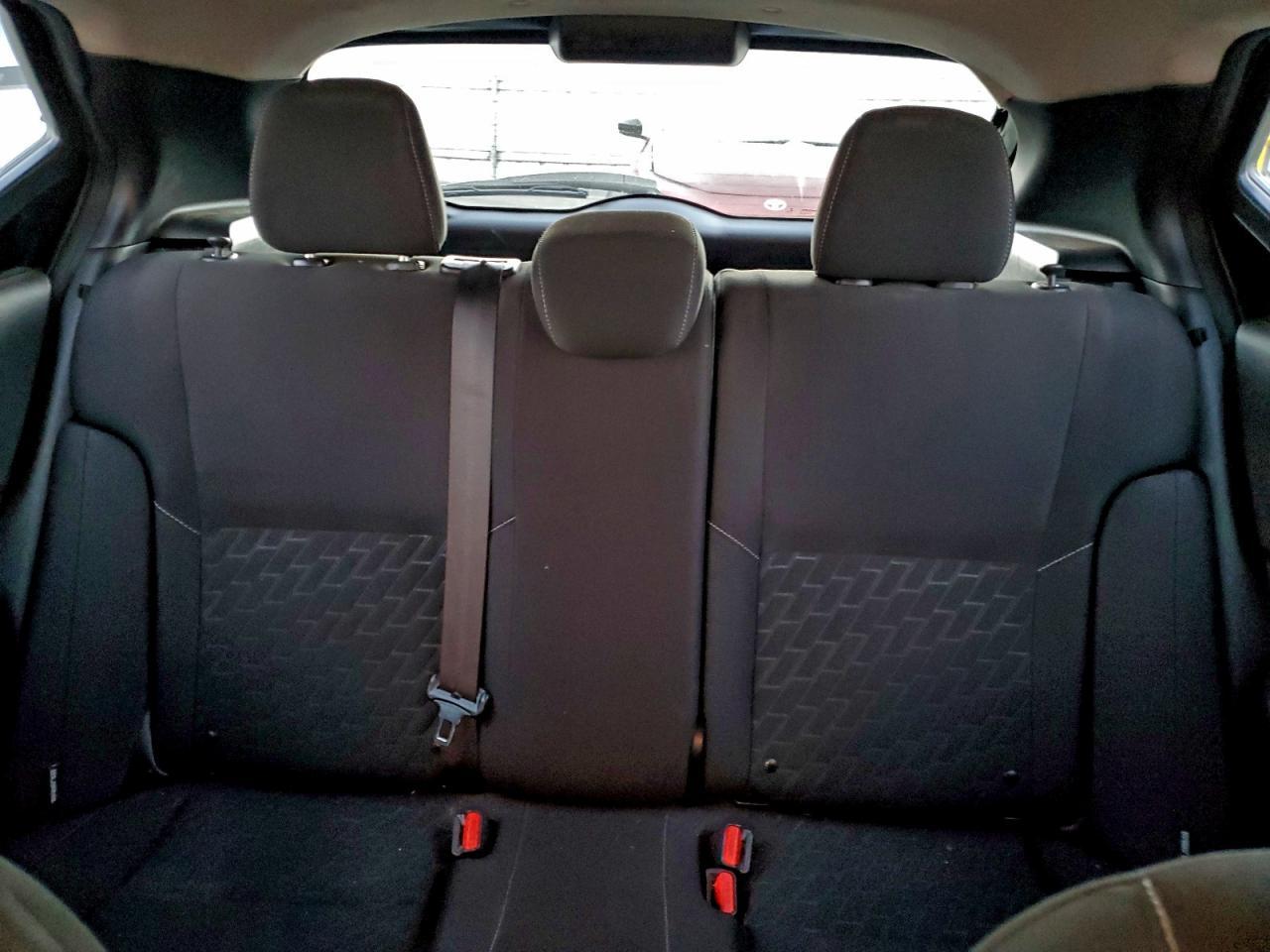 2021 NISSAN KICKS