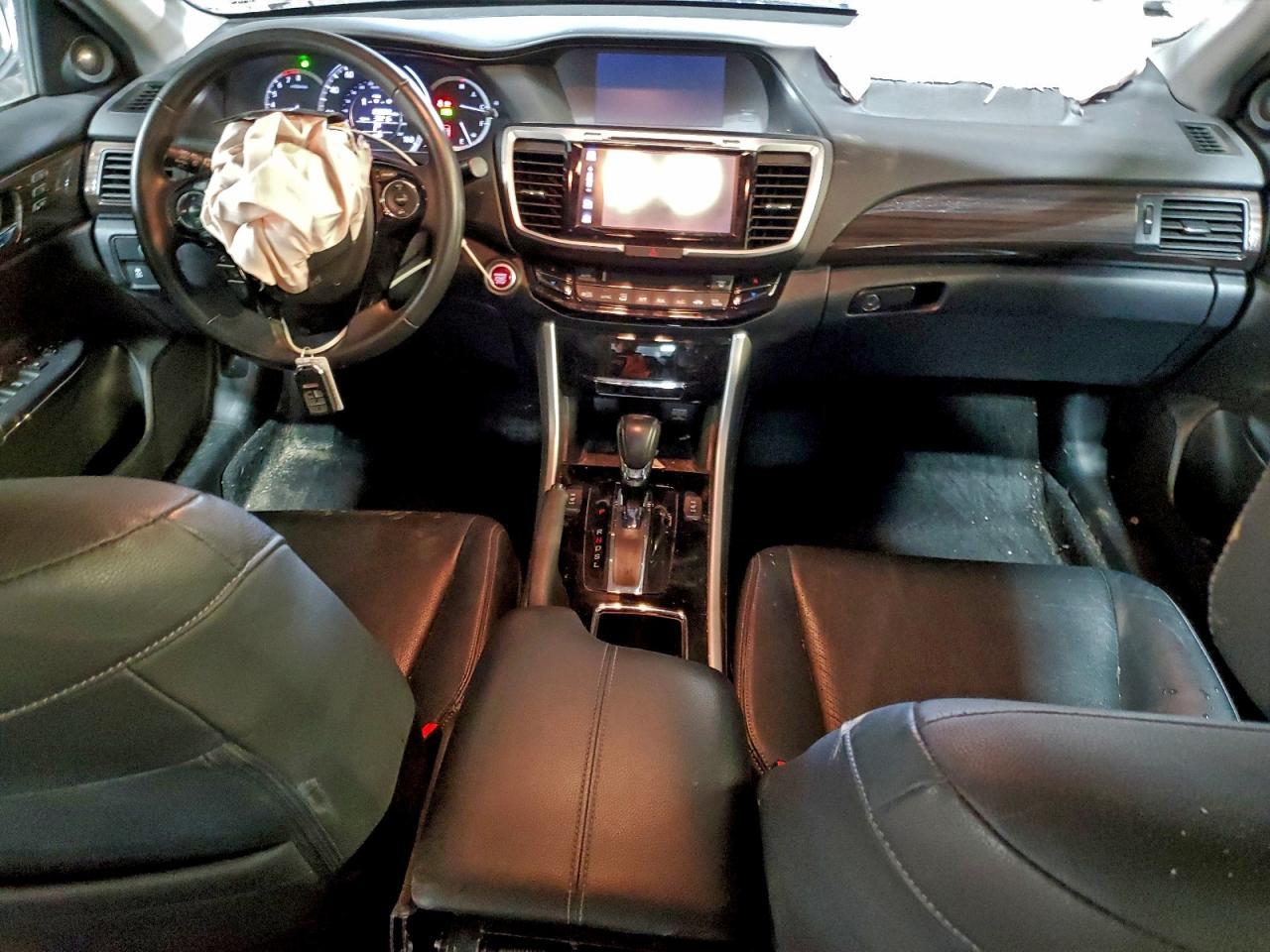 2016 HONDA ACCORD