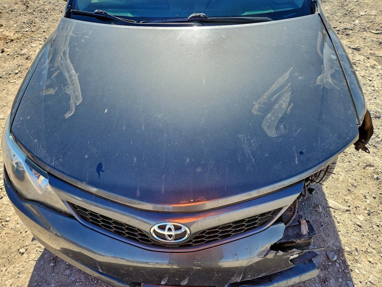 2014 TOYOTA CAMRY