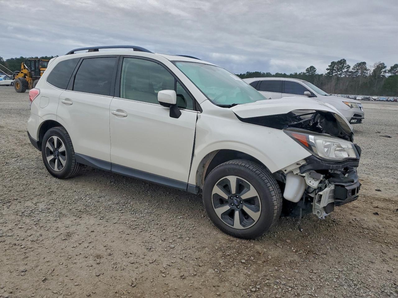 2017 SUBARU FORESTER