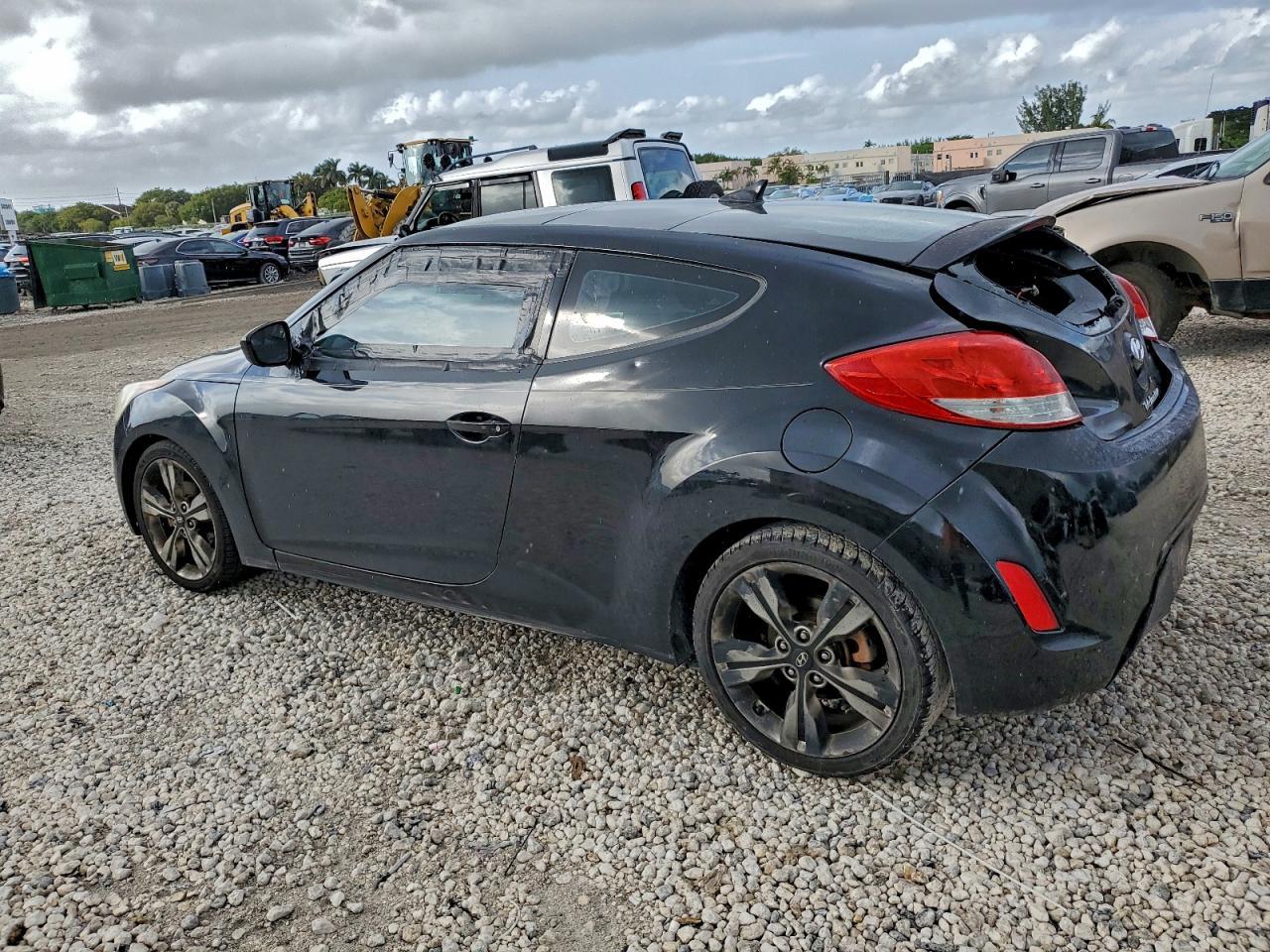 2017 HYUNDAI VELOSTER