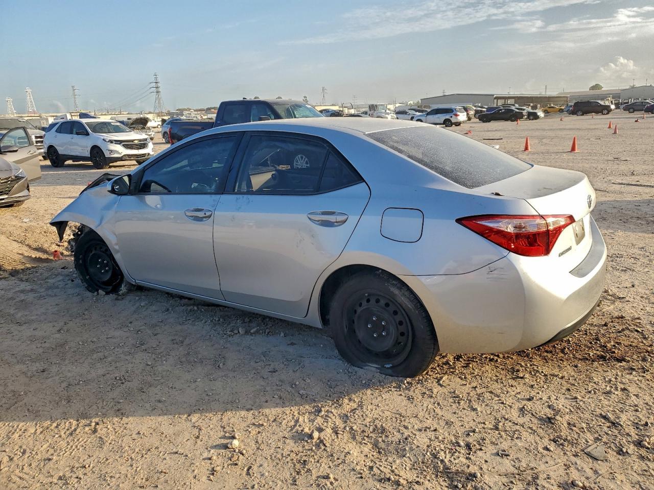 2018 TOYOTA COROLLA