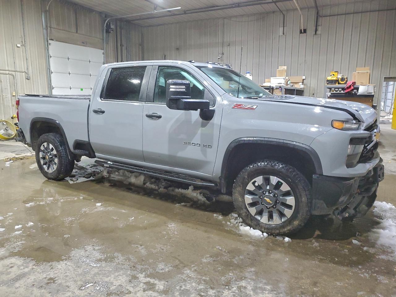 2025 CHEVROLET Silverado