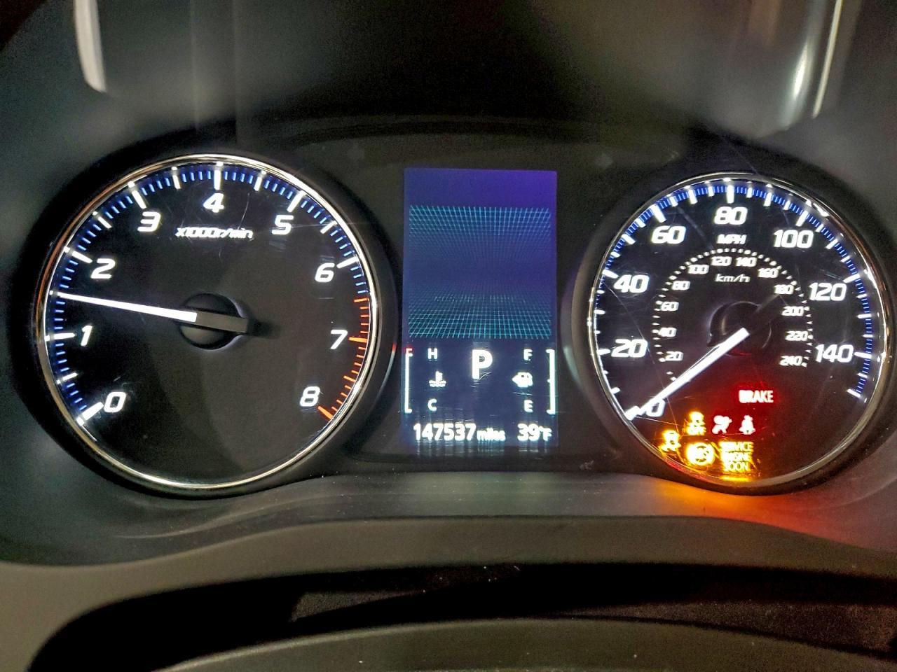 2014 MITSUBISHI outlander
