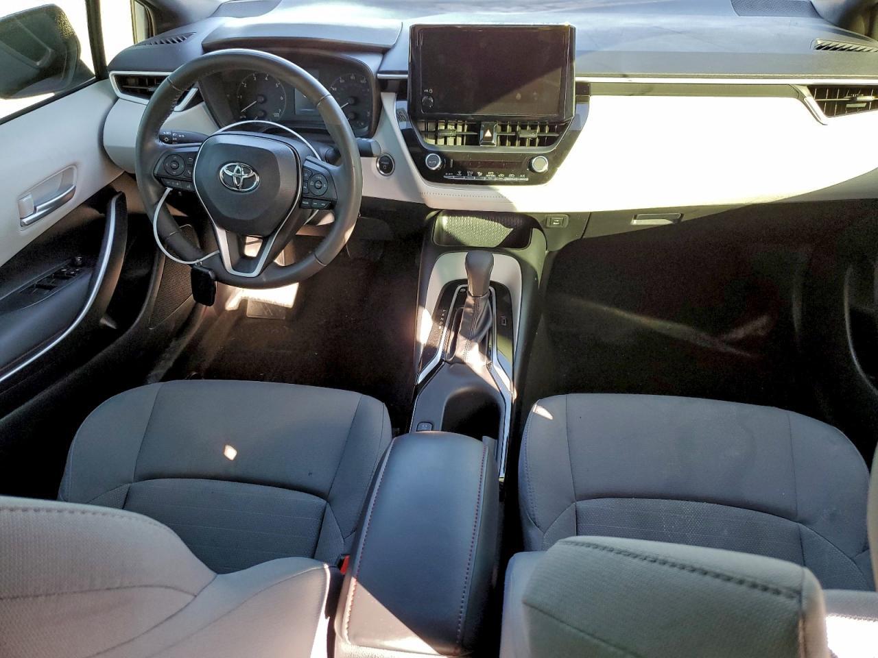 2024 TOYOTA COROLLA