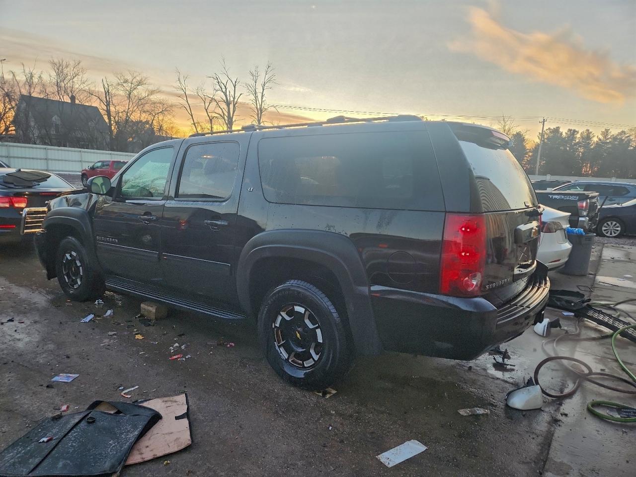 2014 CHEVROLET Suburban