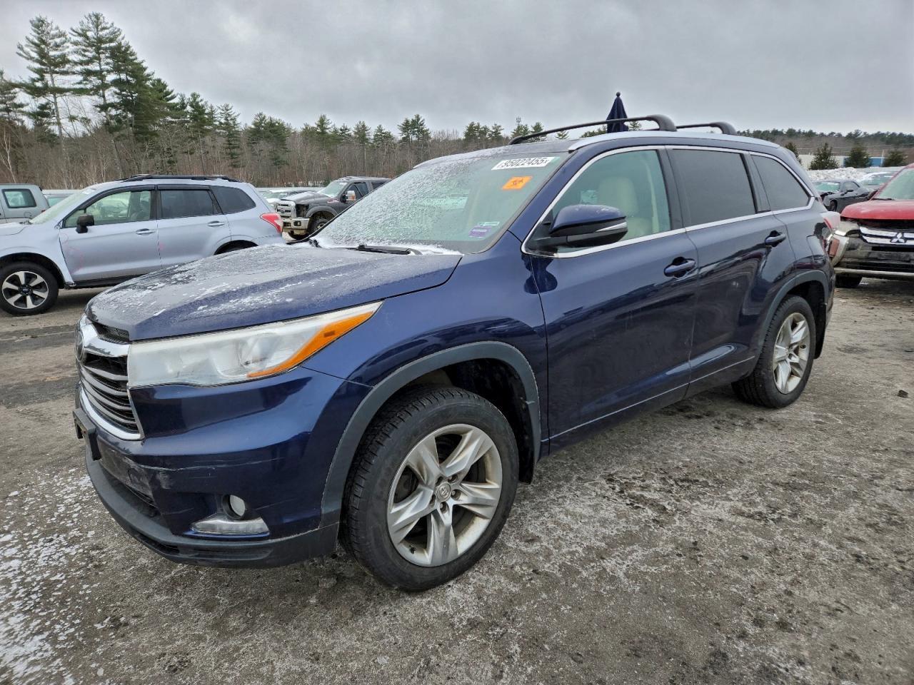 2015 TOYOTA HIGHLANDER