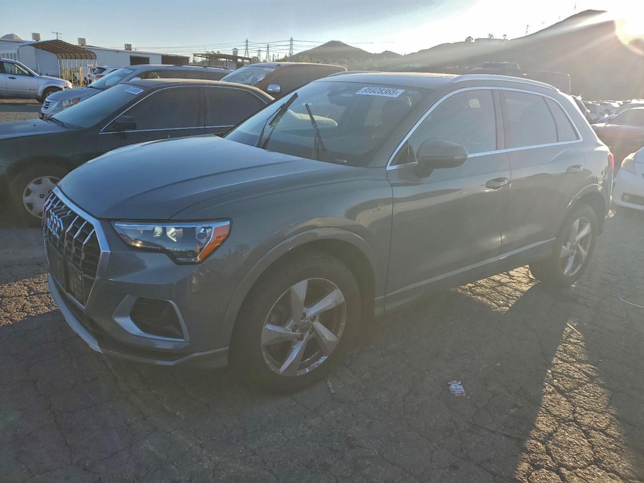 2020 AUDI Q3