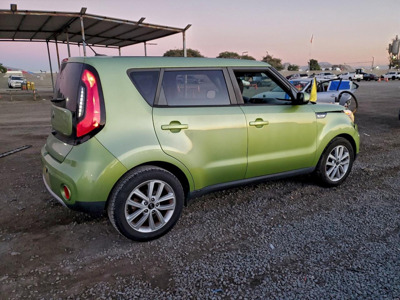 2017 KIA SOUL