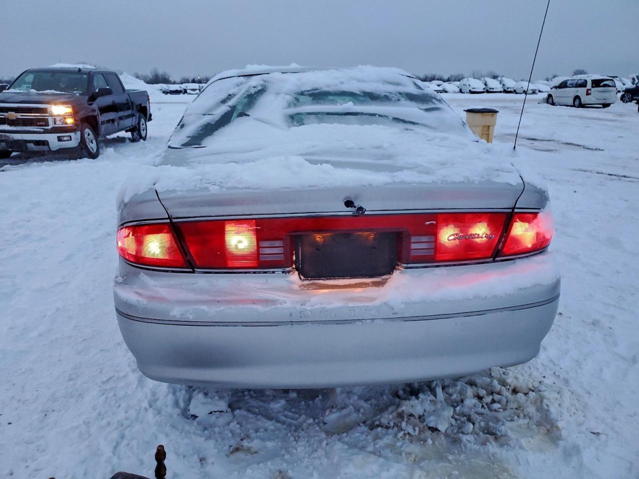 2003 BUICK Century
