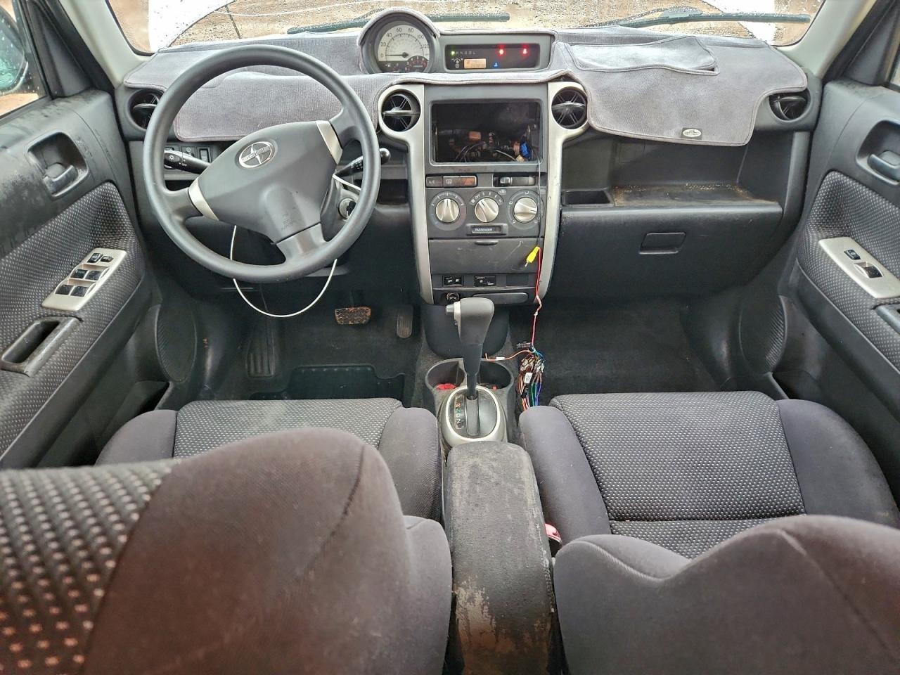 2004 SCION Scion