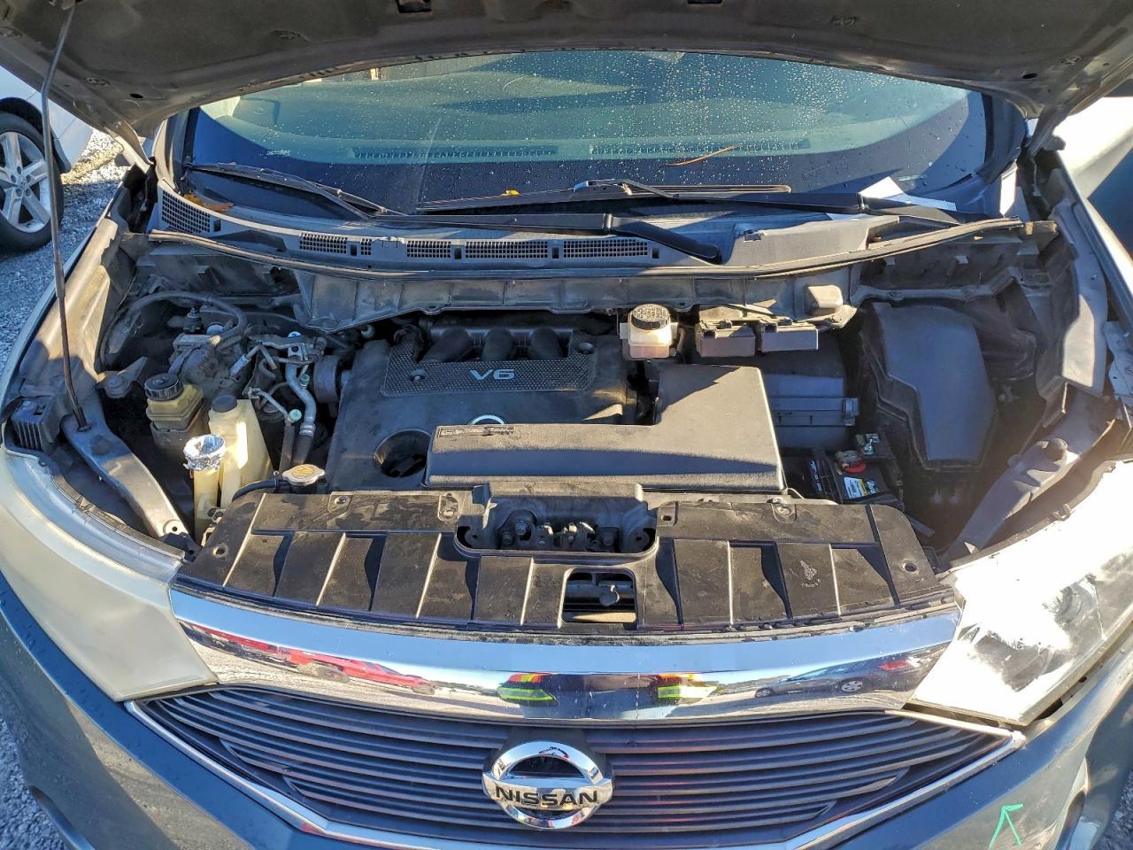 2012 NISSAN Quest