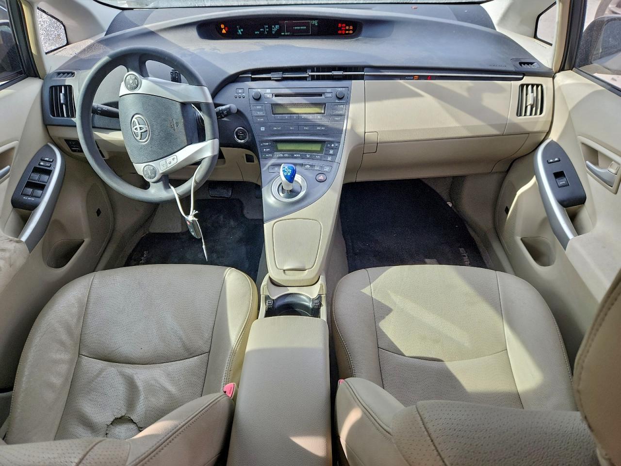 2011 TOYOTA PRIUS