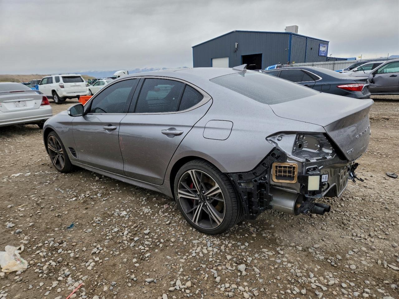2025 GENESIS G70