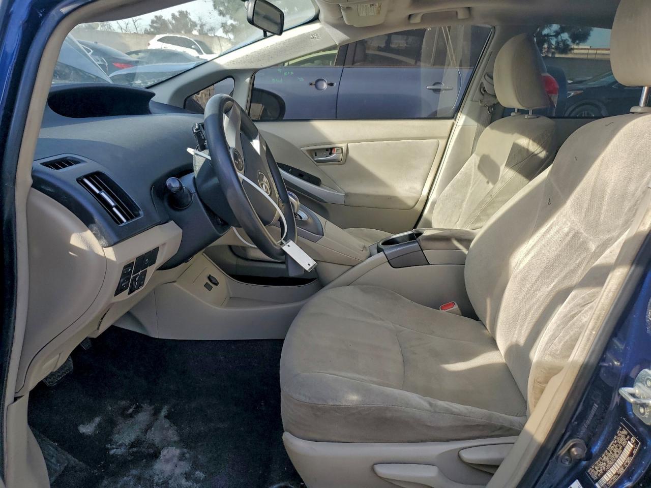 2014 TOYOTA PRIUS