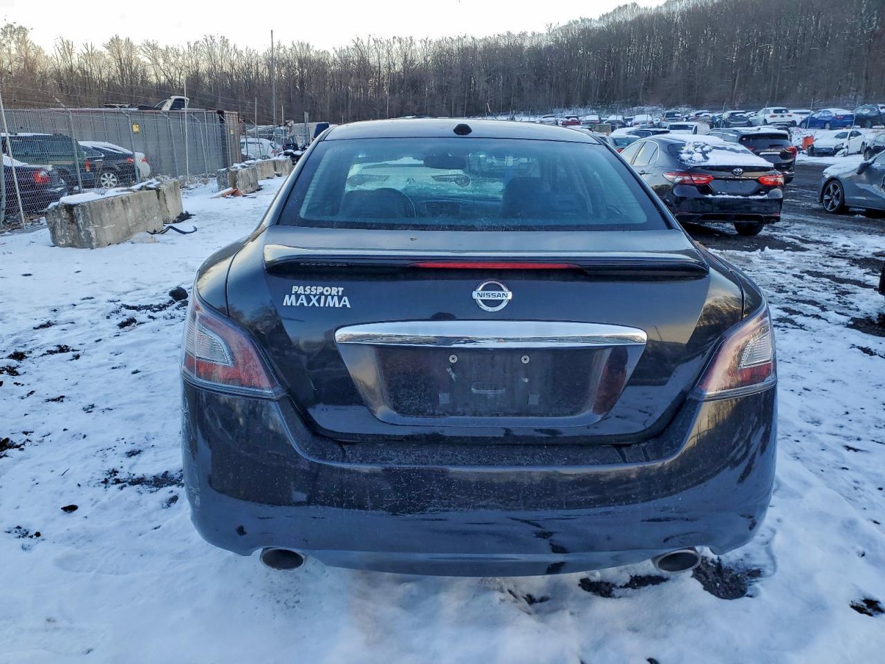 2012 NISSAN Maxima