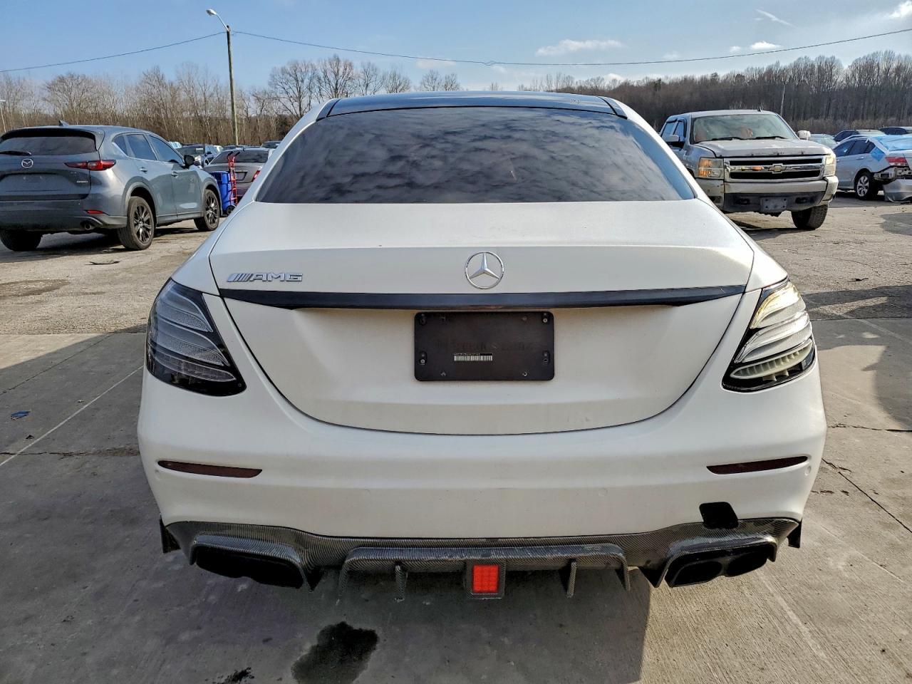 2017 MERCEDES-BENZ E-Class