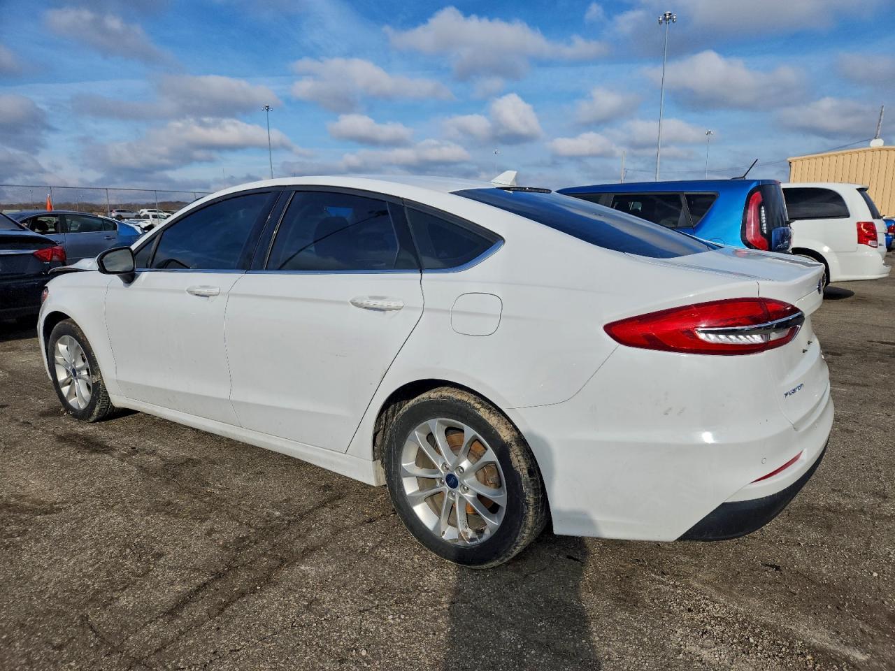 2019 FORD FUSION