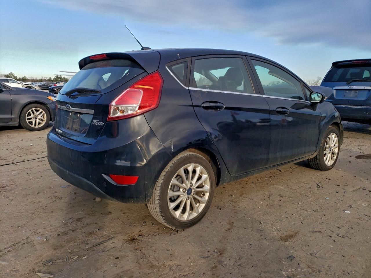 2017 FORD Fiesta