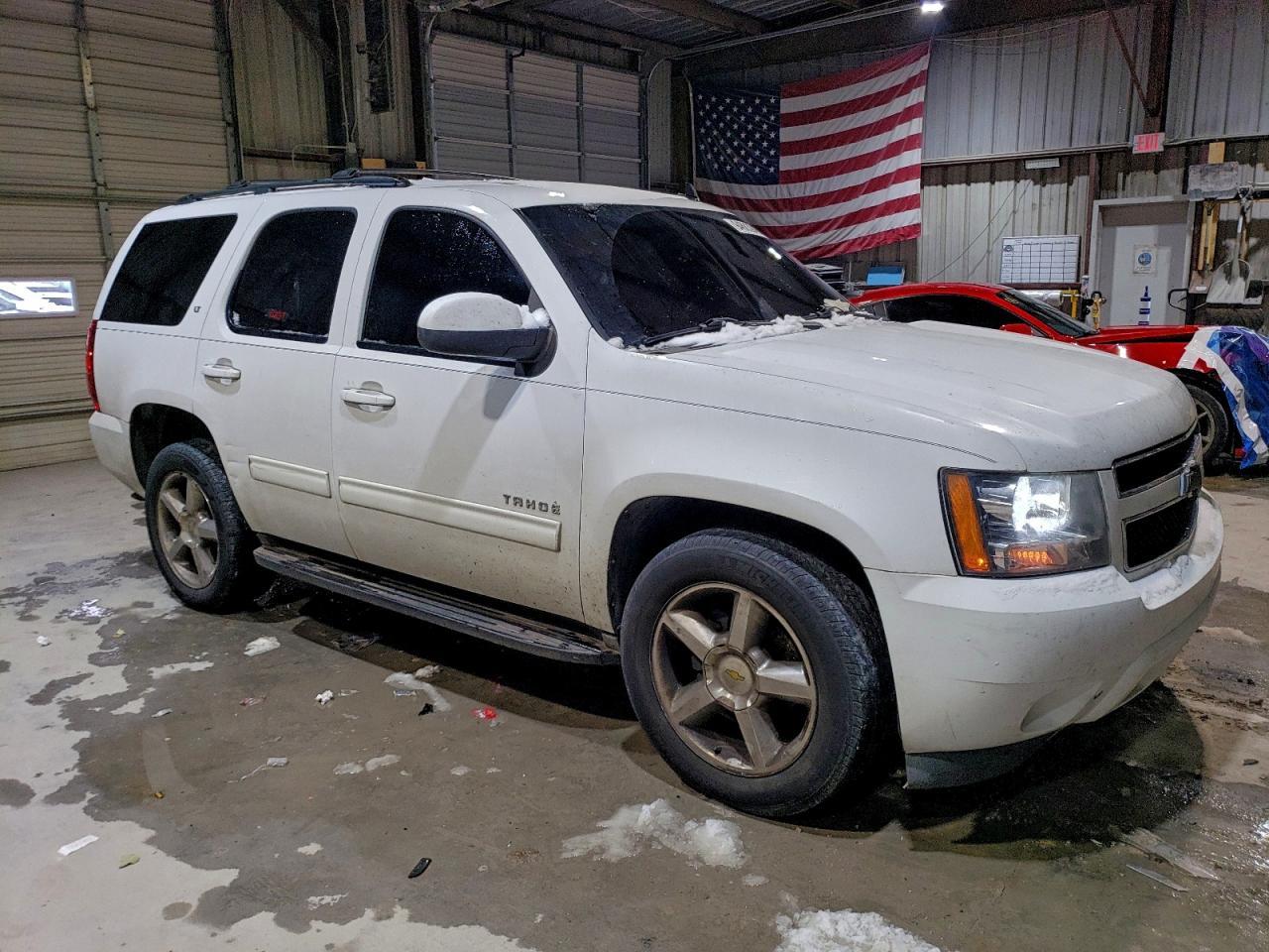 2011 CHEVROLET Tahoe