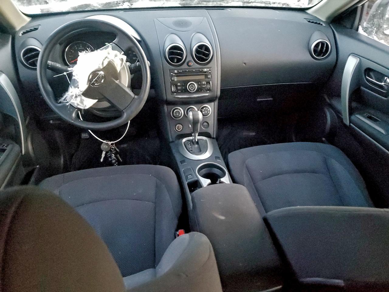2014 NISSAN ROGUE