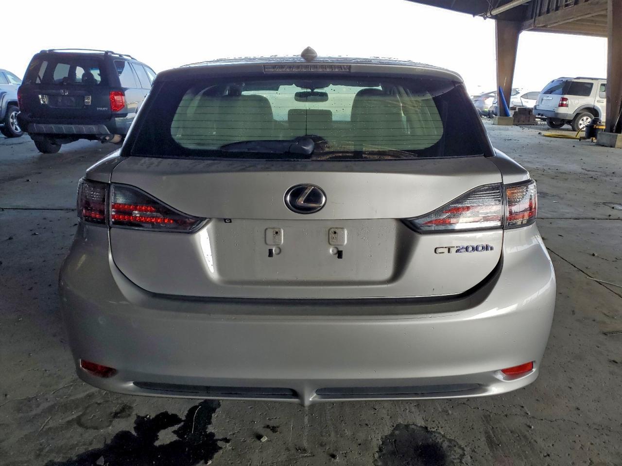 2013 LEXUS CT 200