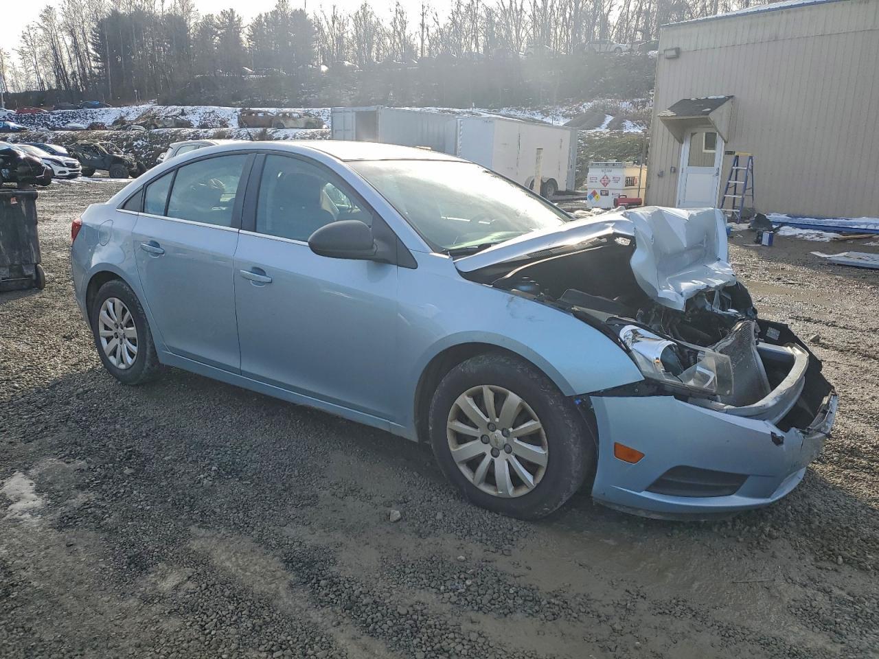 2011 CHEVROLET CRUZE