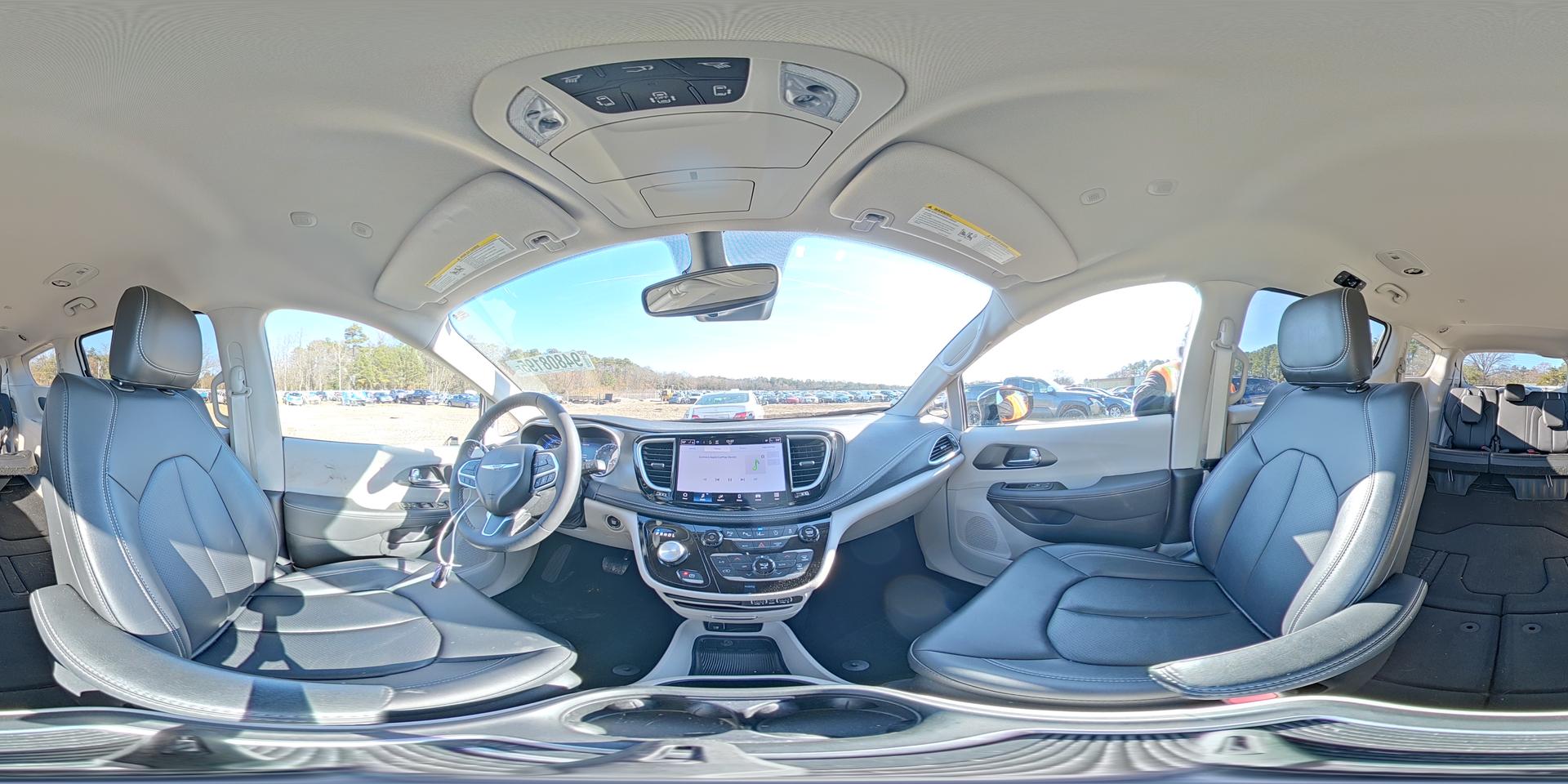 2024 CHRYSLER Pacifica