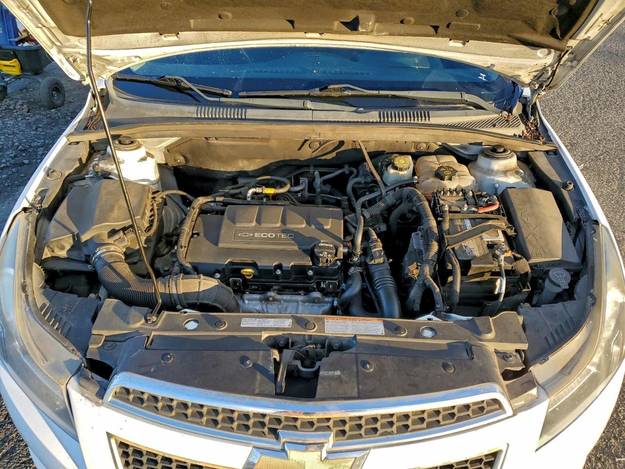 2011 CHEVROLET CRUZE
