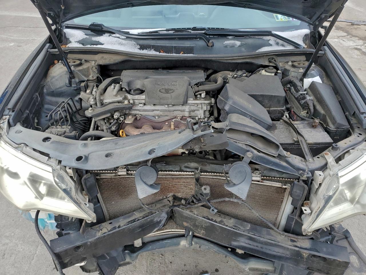 2012 TOYOTA CAMRY