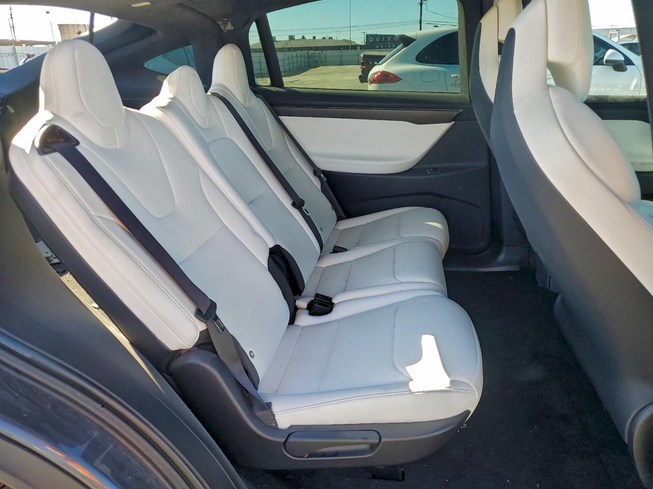 2018 TESLA MODEL X