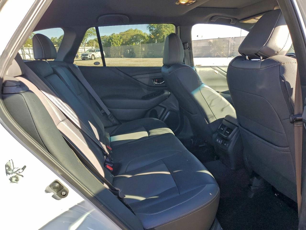 2022 SUBARU Outback