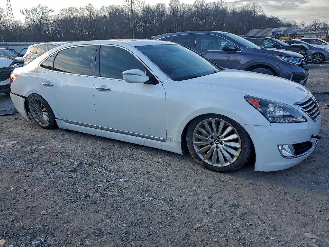 2015 HYUNDAI Equus
