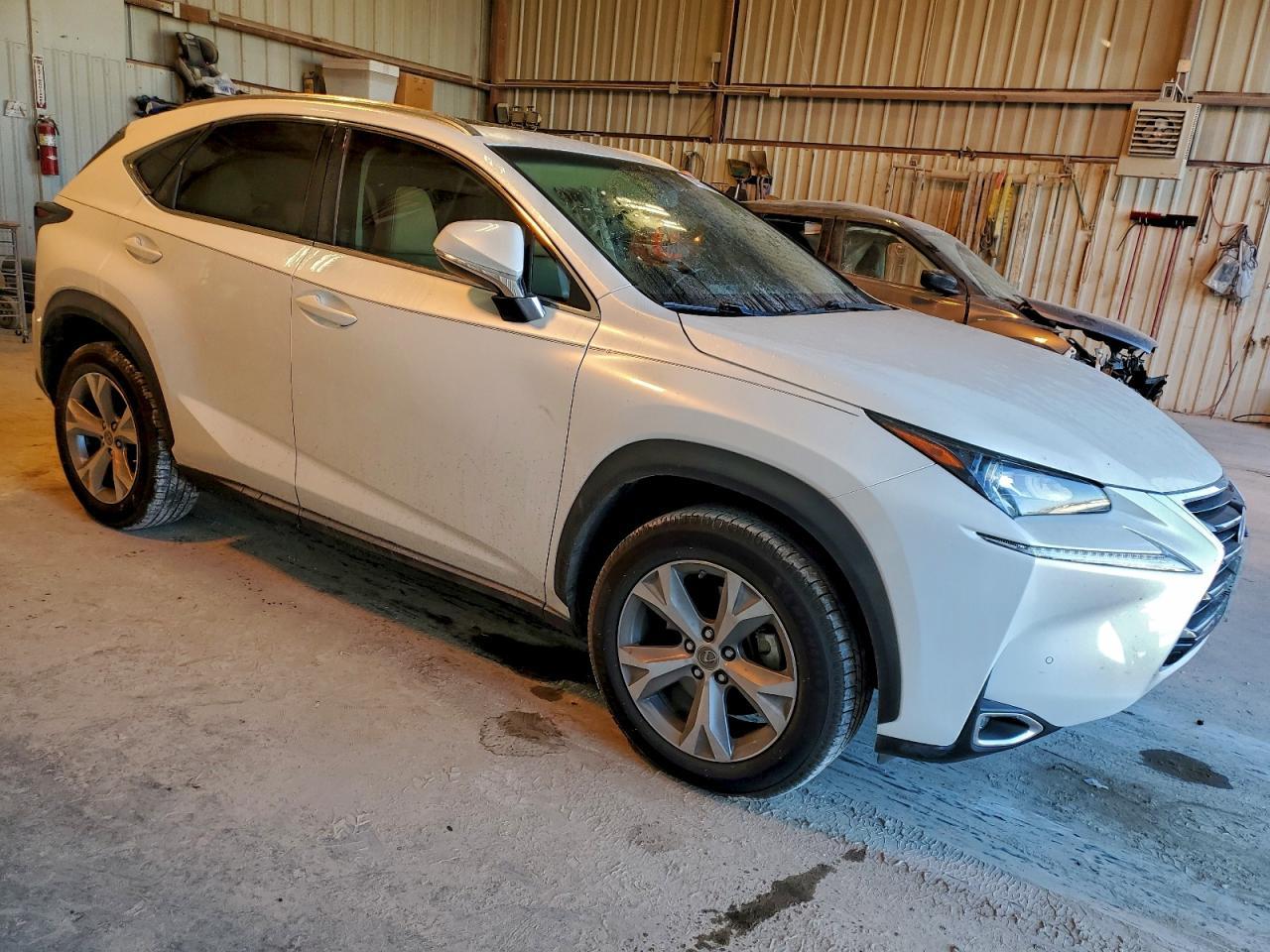 2017 LEXUS NX 200T