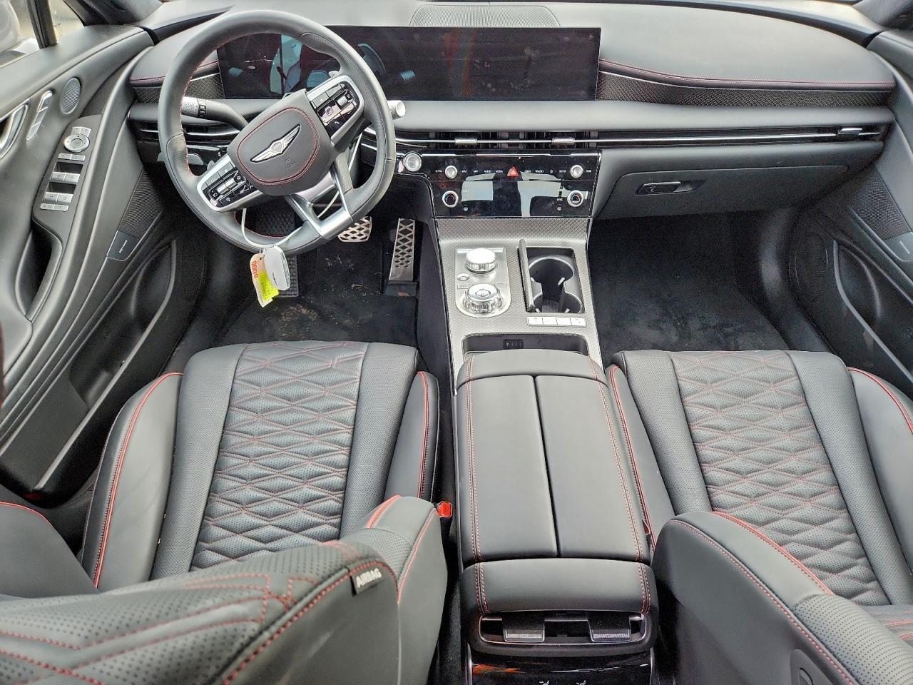 2025 GENESIS G80